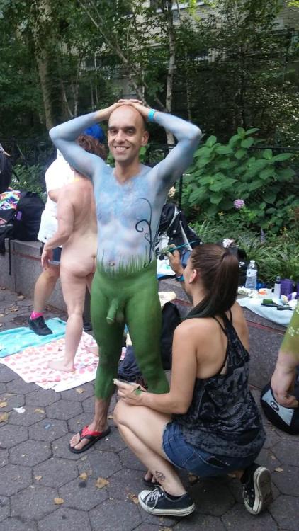 gay-pegasus:  http://gay-pegasus.tumblr.com/ Body Painting 