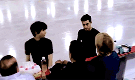 kim-taeyeon:  “If he skates a clean short and a clean long, I might think he might be unbeatable,” Fernández said of Hanyu.A few moments later, Hanyu arrived in the interview area, hugged Fernández, removed the shiny new gold medal from his own