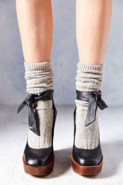 wantering-blog:  Socks and Ties        Kimchi Blue Sophie Ankle-Tie Wedge