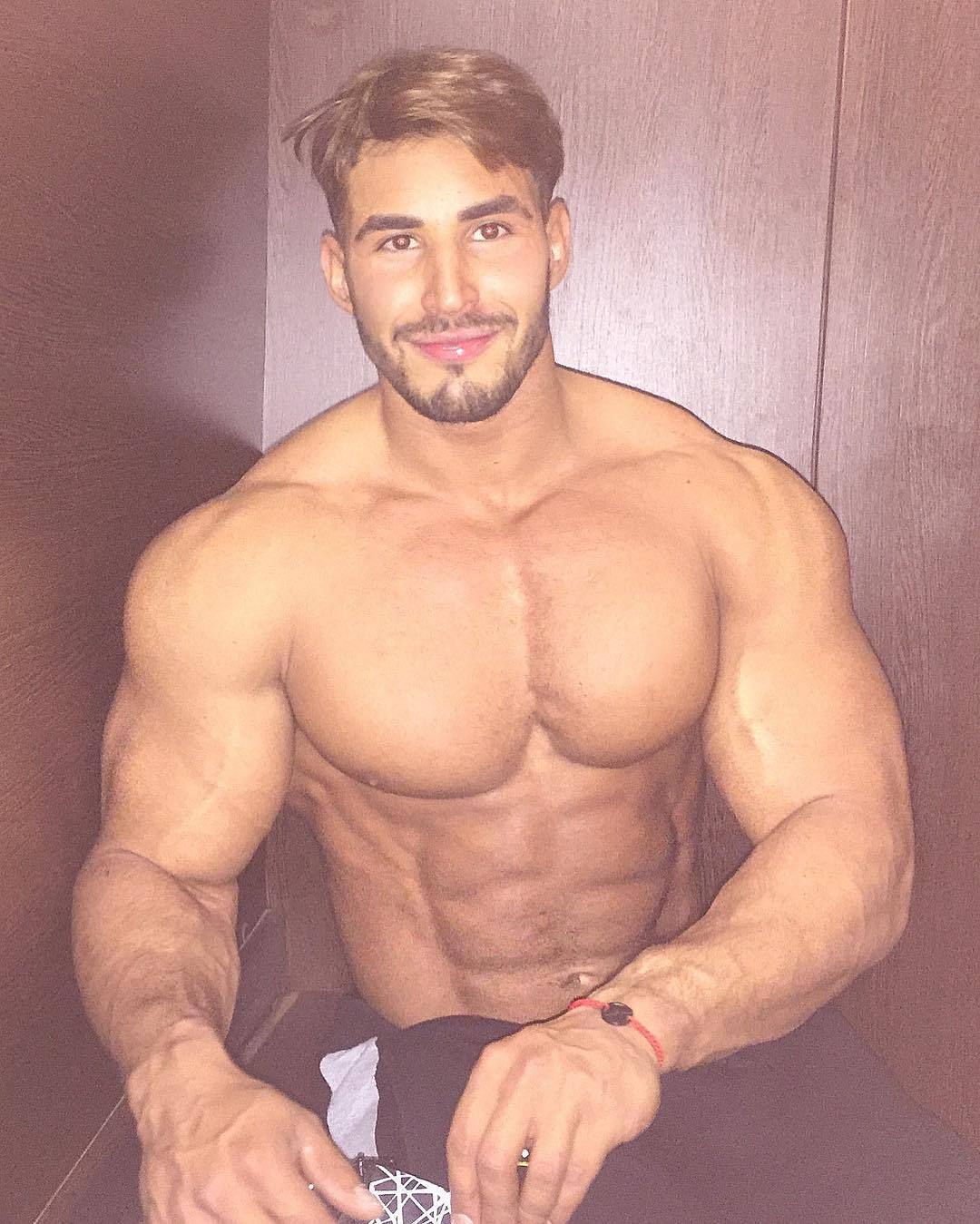 tripltap:  Gymspiration with Amin Elkach  http://www.facebook.com/tripltap
