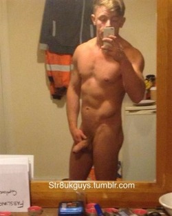 str8ukguys:  James, 23, Romford, London, UK