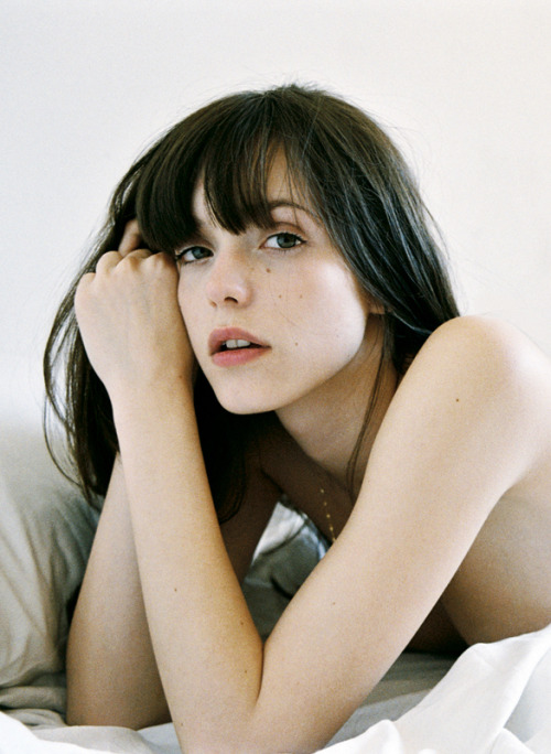 quentindebriey:  Stacy Martin adult photos