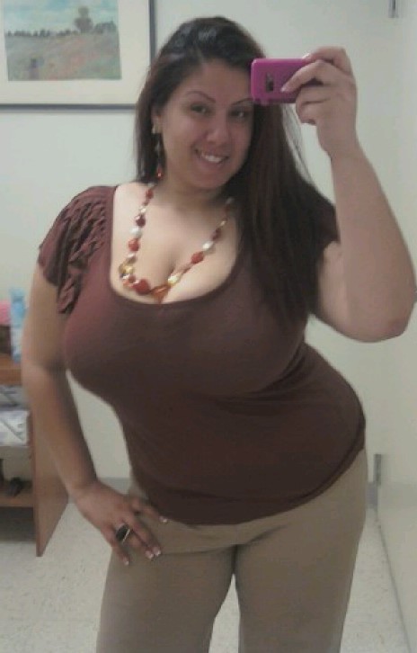 sublimebbws:   Click here to hookup with a local BBW   She is beautiful