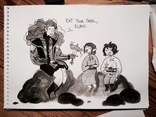 icesalamander: Inktober sketches 7. Based on this wonder from @thelioninmybed 