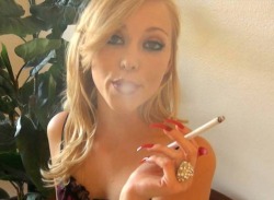 Smoking Fetish Fun