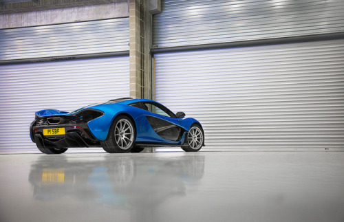 wellisnthatnice:  P1 by Philippe Collinet Photography on Flickr. 