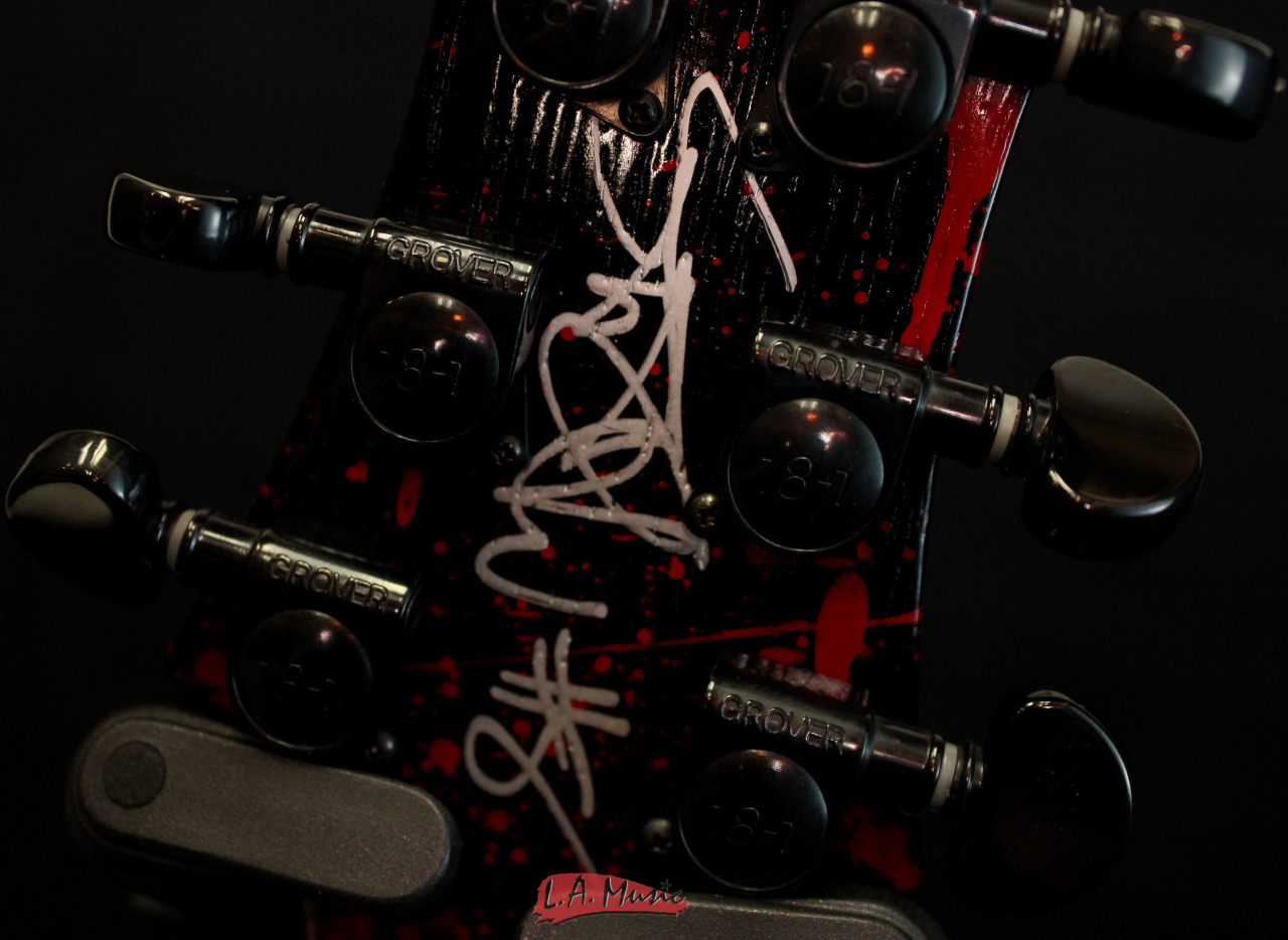 lamusiccanada:  New Old Stock! Washburn Scott Ian Signature The Weapon Solid Body
