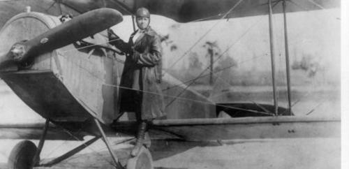the-movemnt: Google doodle honors Bessie Coleman, the first black woman in the United States to earn a pilot’s license When Bessie Coleman took flight in 1921 she didn’t just break the glass ceiling — she soared tens of thousands of feet above