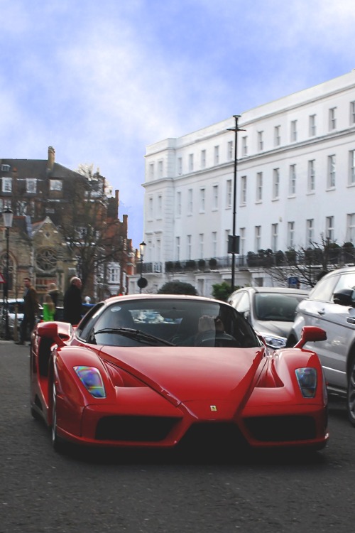 visualechoess:  Ferrari Enzo! - by: Richard Smith