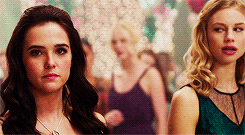 swifterly:  I hate having a best friend I can’t lie to. 