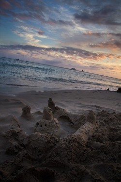 breathtakingdestinations:  Waikīkī - Hawaii - USA (by hjl)