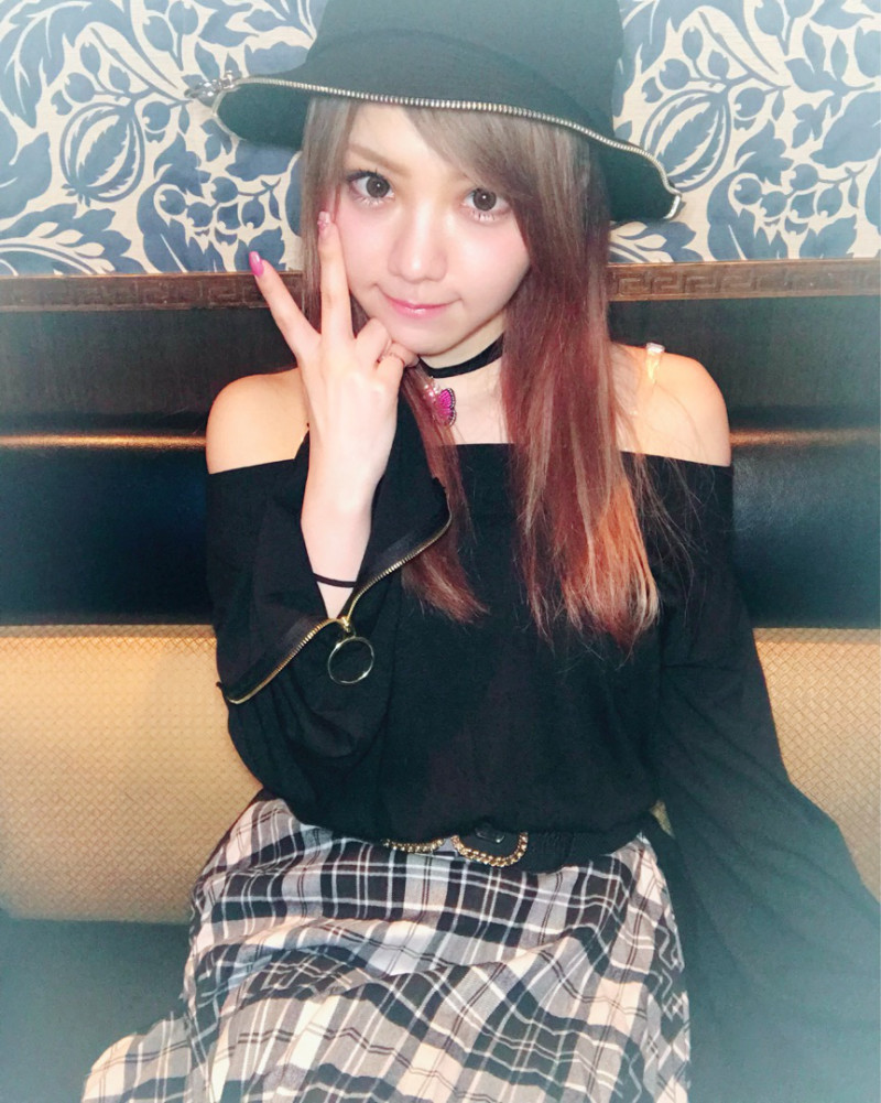 they-are-helloproject:  ９時間ぶっ通しで…｜田中れいなオフィシャルブログ「田中れいなのおつかれいなー」Powered