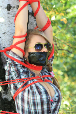 gagged4life:  Is it just me, or does the combination of sunglasses and a gag not work as well as the combination of eyeglasses and a gag?