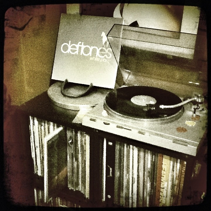 phatcanman:  Starting off the night with some White Pony! It’s a Deftones kind
