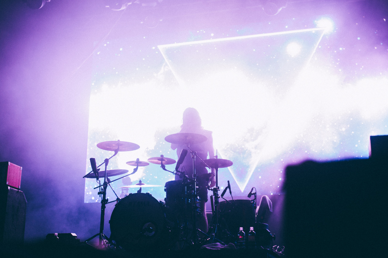 jameskilian:  Nic Pettersen of Northlane, performing at Unify Gathering.