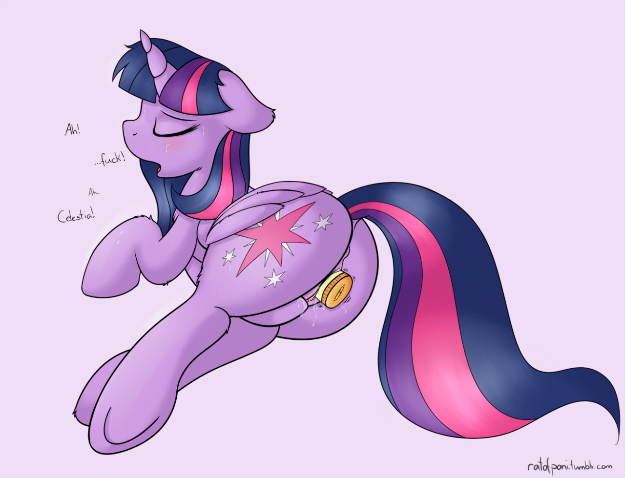 Even a princess has personal needs. Somewhat quickish warm up picture of the day.