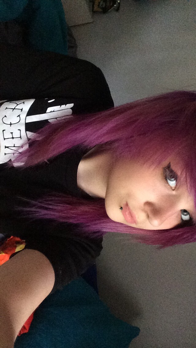damnmeghan:  yo im feelin’ pretty cute today  instagram// @meghvnmvrie