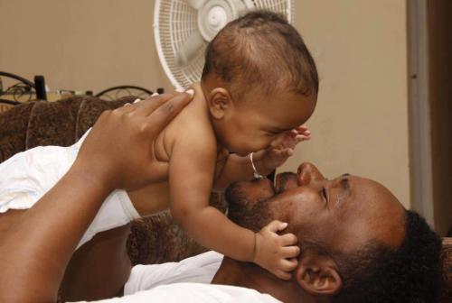 the1nonlygeo: Guys with babies? #melt especially men of color! que chuleria!