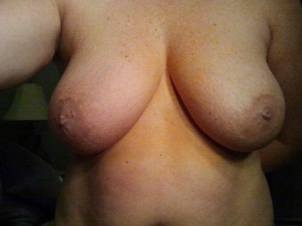 maturenaughtymoms4u:Mature floppy boobs😋😋😋👍👍👍😘😘😘😛😛😛😍😍😍😜😜😜😊😊😊😎😎