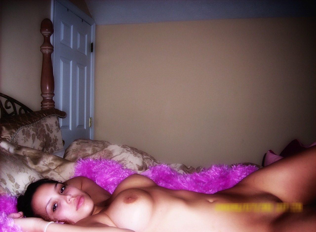 nudefreaks:  ONLY GIVE MY FOLLOWERS THE BEST REAL EXPOSE WHORES IN AMERICA !!!!!! 