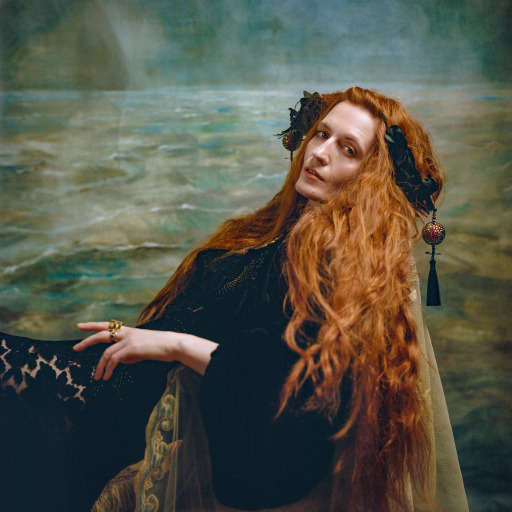 fatmdaily: Florence + The Machine have released