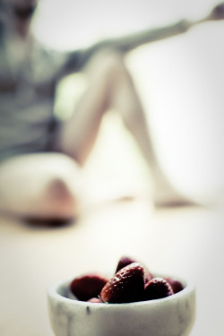 ADAM KLESH berries in the bowl (dolce &amp; gabbana pullover) -photographed by landis smithers