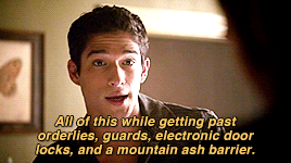 teenwolf:  I LOVE PACK PLANS…even when they suck. 