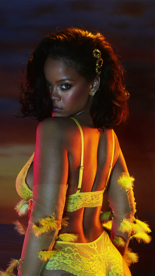 A Beleza Dessa Mulher Algo Surreal