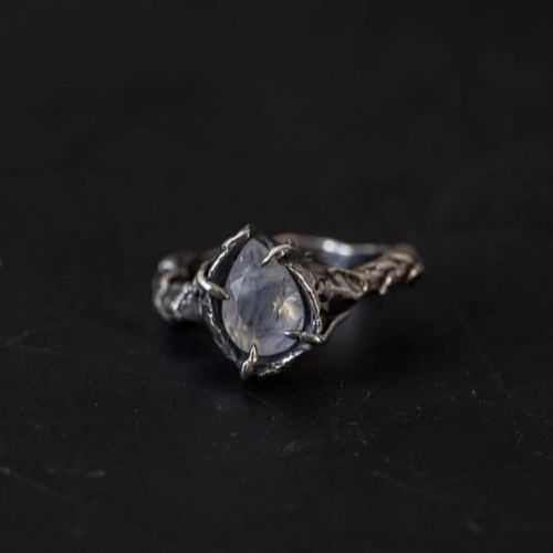 The Cin Ring in rainbow moonstone by @maryellengallagher. Check out all of the stone options in our 