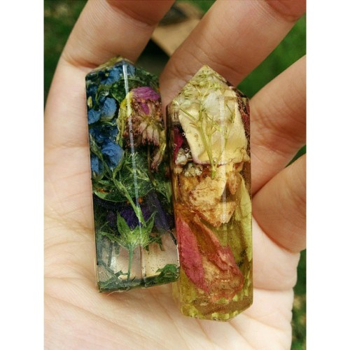 thevintageloser:  maeblr:  Faux Crystals - the left one is a Texas edition from the flowers I picked & dried the other day!  Going to be on sale soon at Vintage Loser!  ♡ Follow me on Instagram @meimulai ♡   