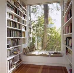 boredpanda:    Reading Nooks Perfect For When You Need To Escape This World   