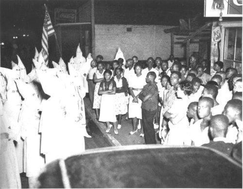 blackourstory:  alwaysbewoke:   godofstreet:  But they won’t tell us about the times they fought back ( Florida 1938 )  let’s get this a million fucking notes but damn this is powerful shit.       (via TumbleOn)