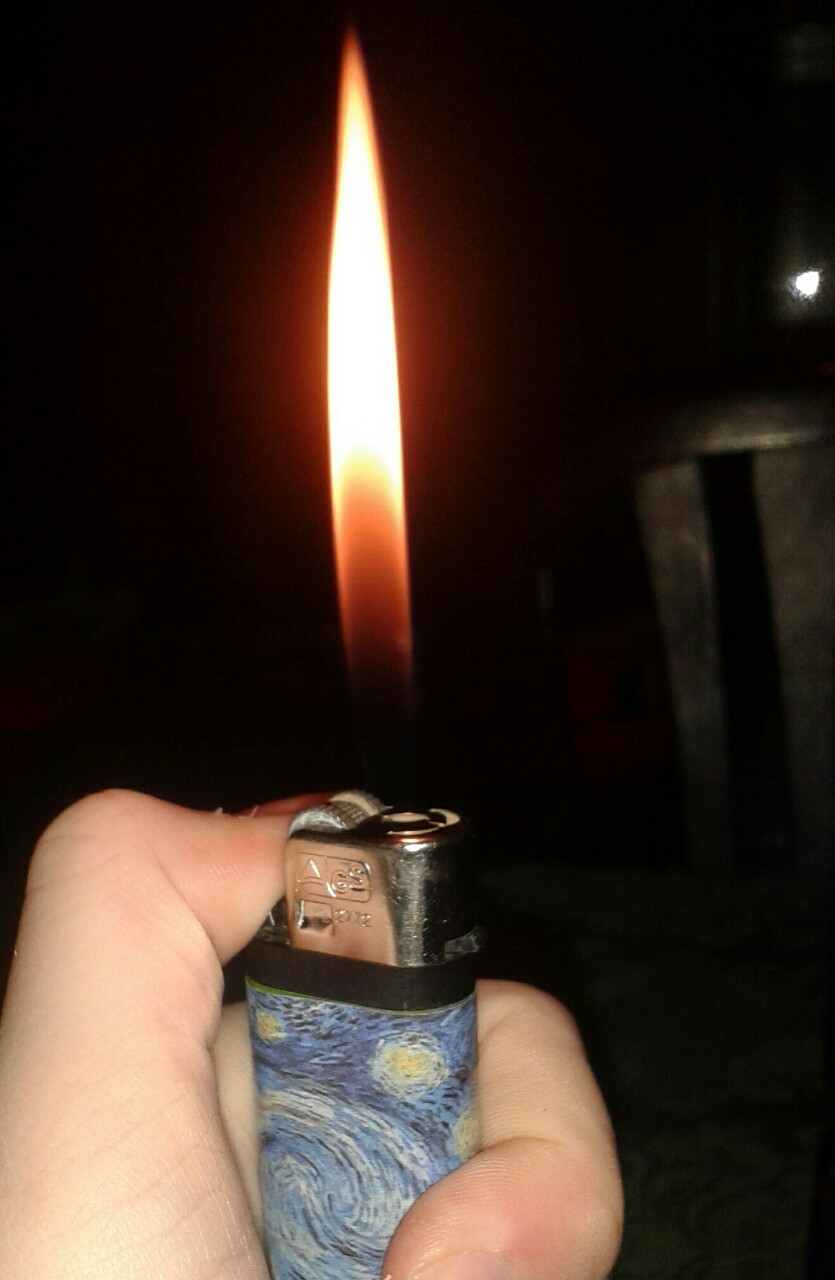 pxper-towns:  I decorated my lighter lol