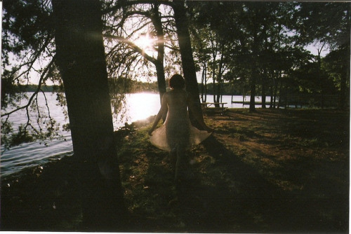 englishsnow:  by lemonblond 