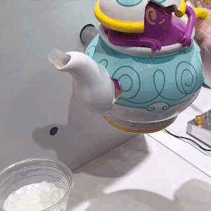 Polteageist Teapot From The Pokemon Cafe