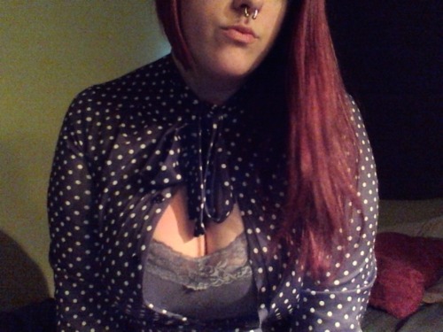 missfreudianslit:  What is Miss Fiona wearing today? 