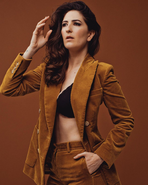 rocktheholygrail:D’Arcy Carden photographed by Ryan Pfluger