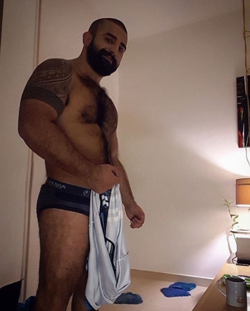 beardburnme:  deluxe.man Instagram