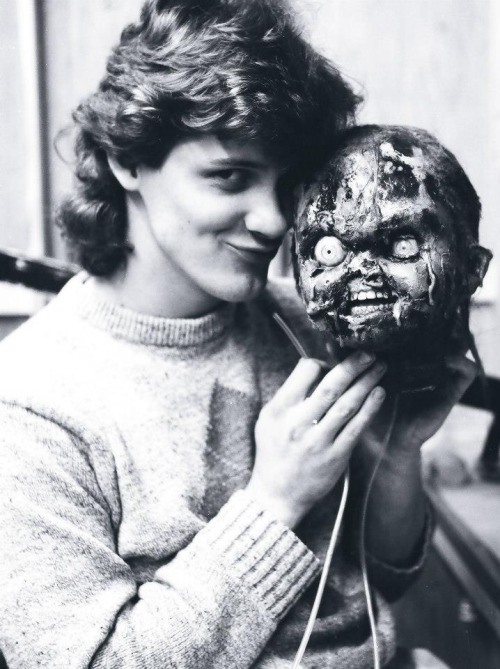 horroroftruant:Behind-the-scenes Photos From Classic Horror Films 