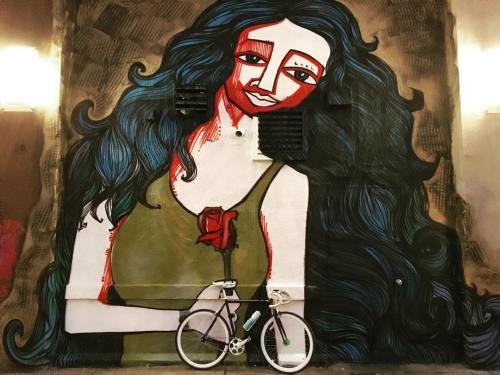 isaaclgealer: Heart It Races .. Mural by @am_nyc for @artsorg on 21st Street and 43rd Avenue. Fixie 