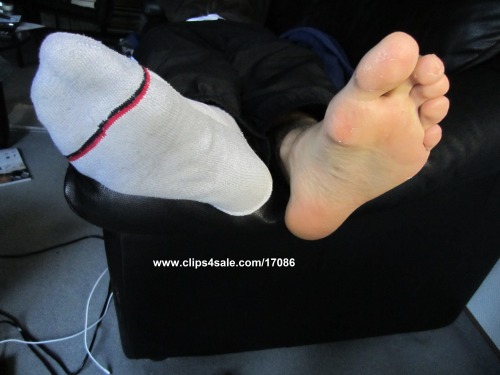 feetman80: German size 14more on www.clips4sale.com/17086