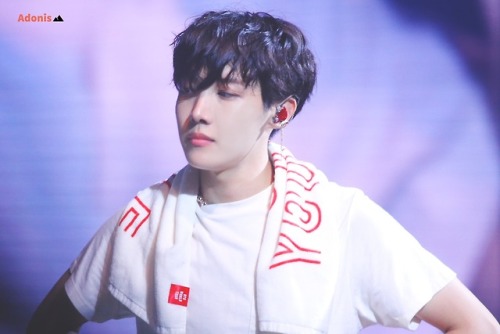 181009 ‘Love Yourself’ Tour in London© Adonis | Do not edit.
