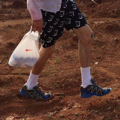 I’m not the only one hip to salomon shoes, I knew it.