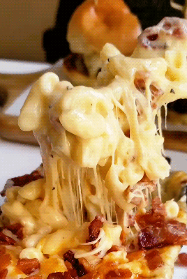 Bacon Mac And Cheese (x)