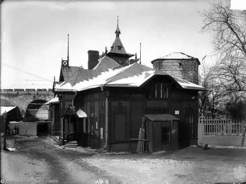 Нижегородский Кремль, верхняя станция кремлевского фуникулера-“элеватора”; Нижний Новгор