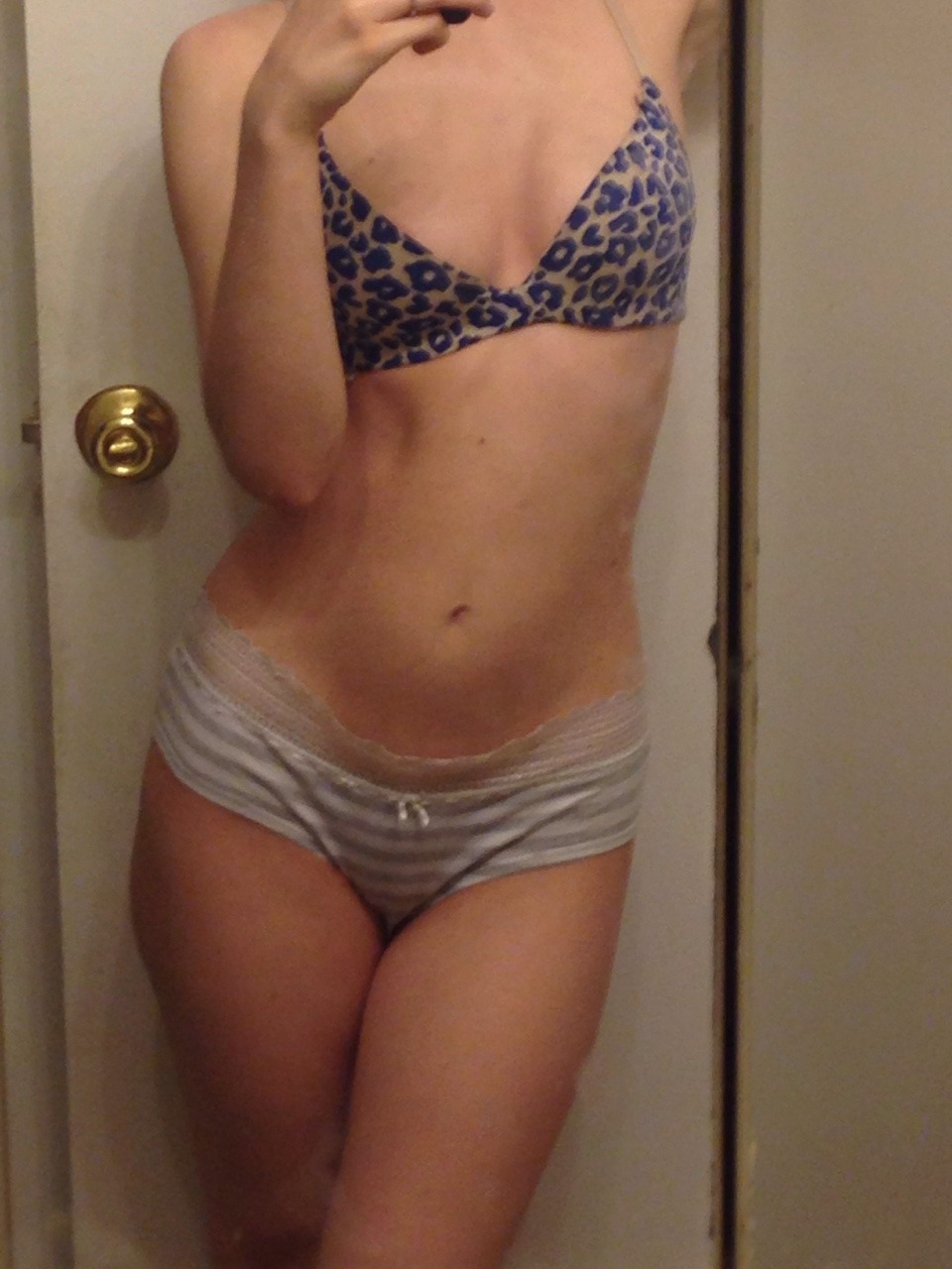 queen-of-panties:  Goodnight followers! Muah  