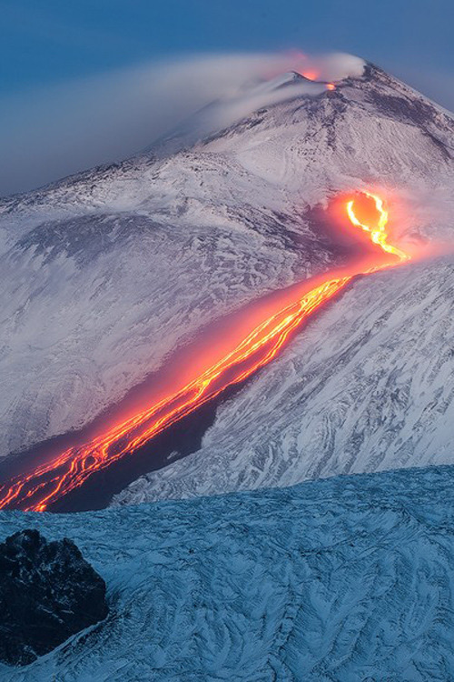 premiums:Etna | Lava flows in the South East Craterby Salvo Orlando