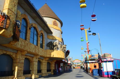 mis3rybiscuits:  mis3rybiscuits:  santa cruz getaway (by alyssahorsey) 