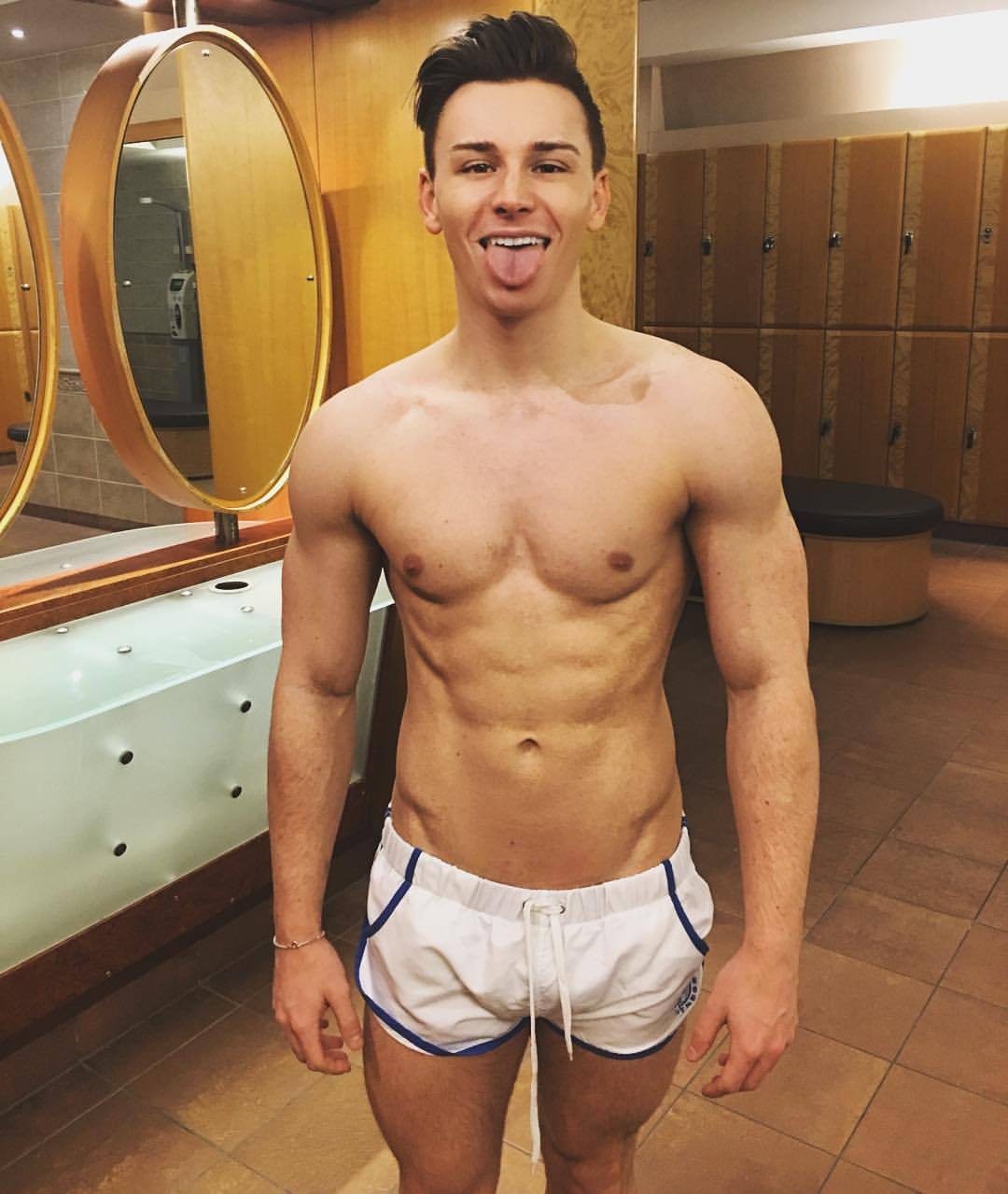 zac efron's bf