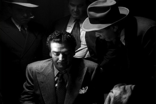 Victor Mature in I Wake Up Screaming (H. Bruce Humberstone, 1941), a film noir precursorHere you can
